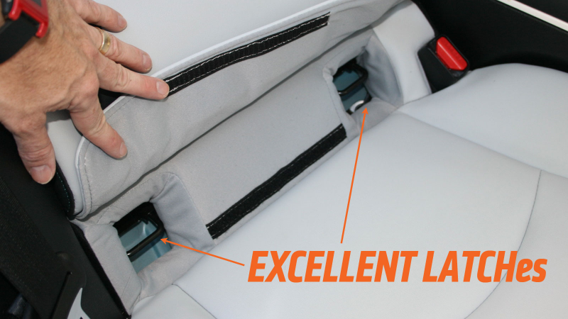 Illustration for article titled The 2017 Toyota Prius Prime Is A High-Tech Pretend Tesla That Gets Incredible Mileage